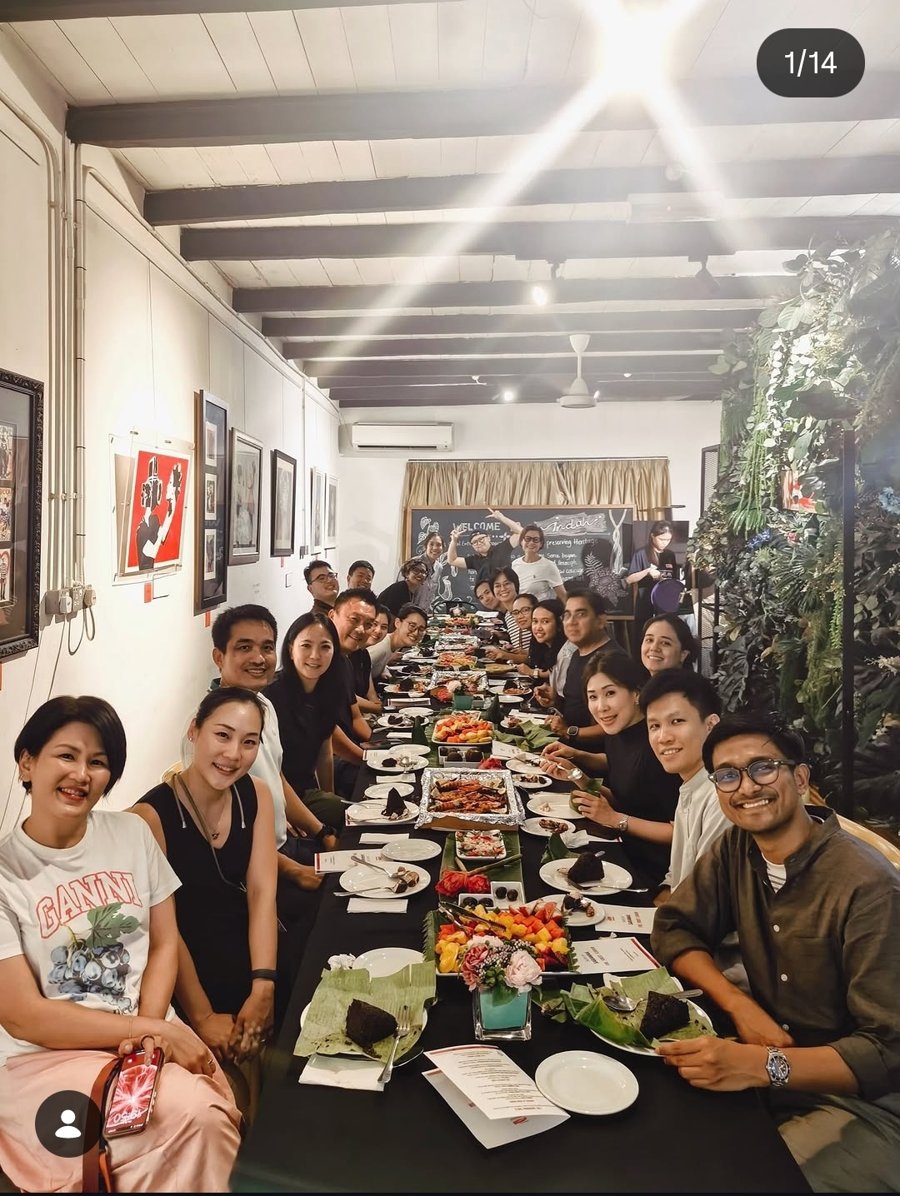 Long-table dinner event inside the Indah art gallery space